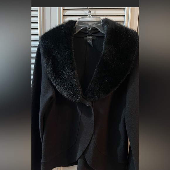 Alfani Black Cardigan Jacket With Faux Fur Collar. - Picture 3 of 7